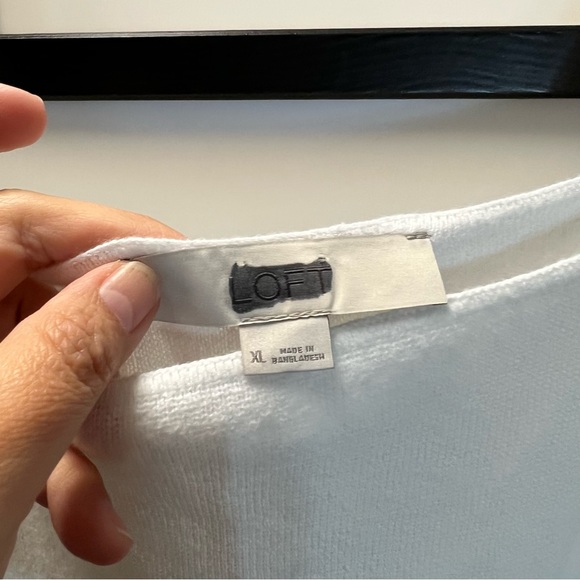 Ann Taylor top, XL - Picture 6 of 6